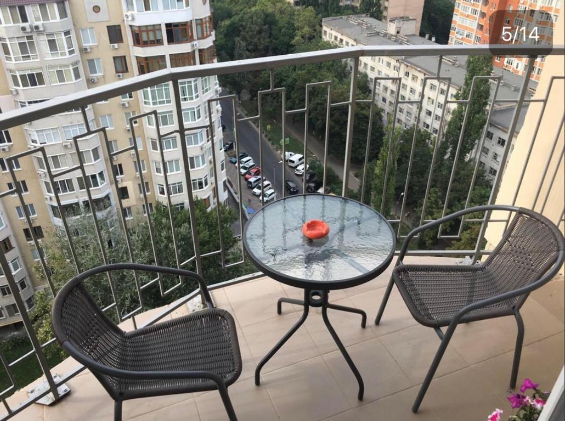 Apartments On Marshala Govorova 오데사 외부 사진