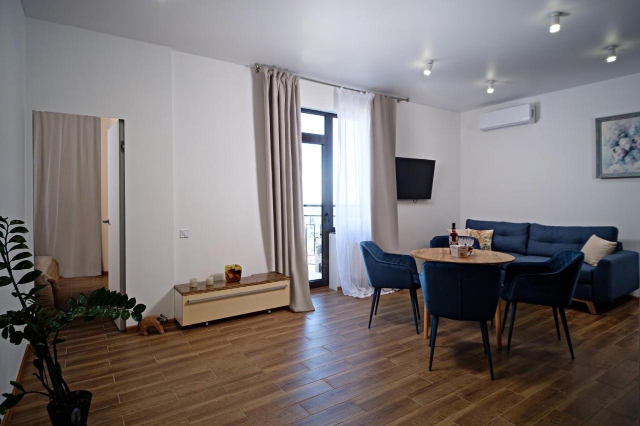 Apartments On Marshala Govorova 오데사 외부 사진