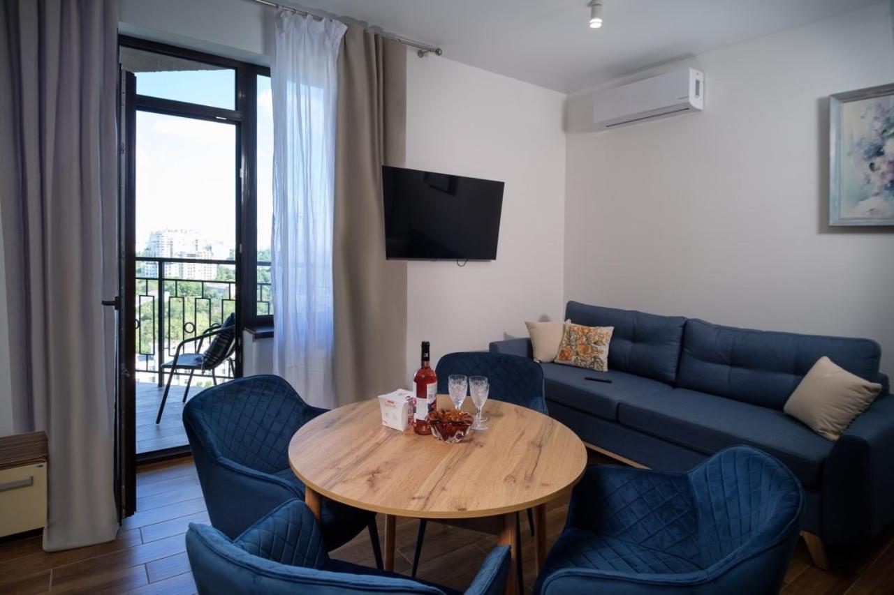 Apartments On Marshala Govorova 오데사 외부 사진